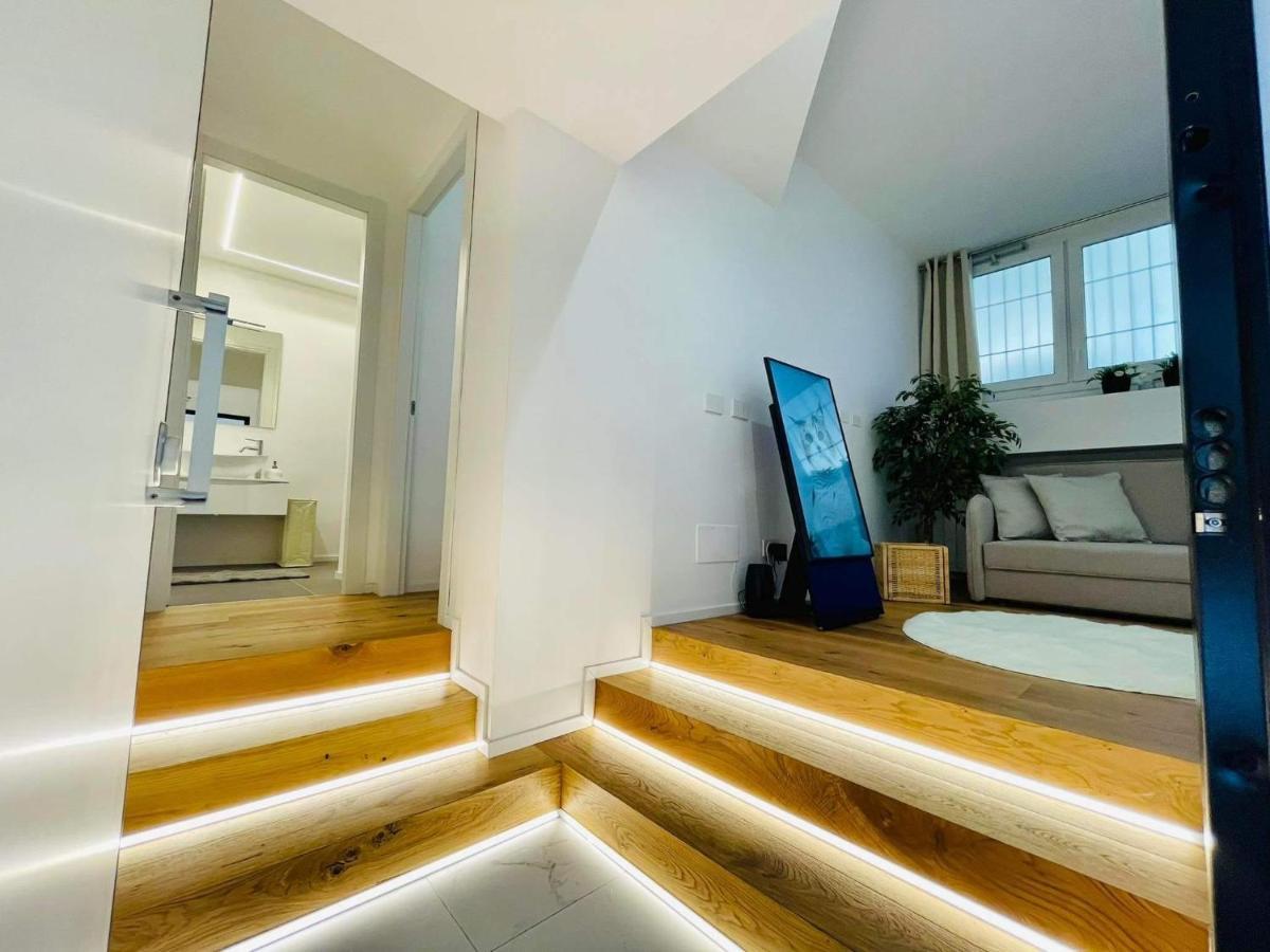 Led House Cadore - Bilocale Zona Milano Centro ภายนอก รูปภาพ