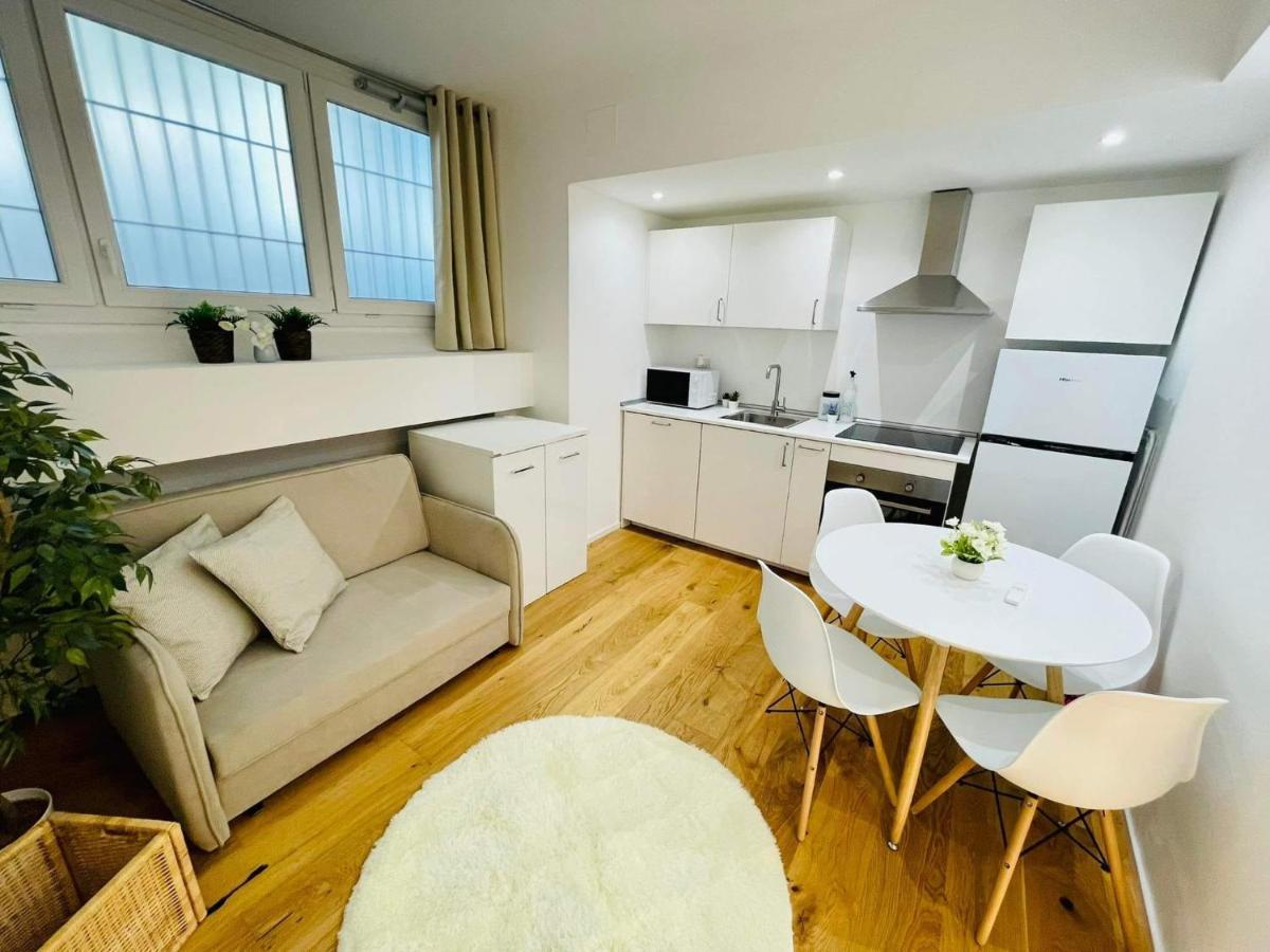 Led House Cadore - Bilocale Zona Milano Centro ภายนอก รูปภาพ