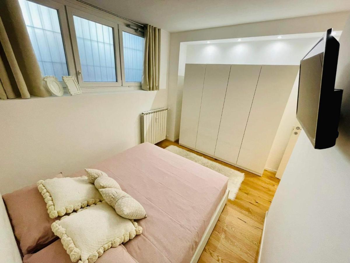 Led House Cadore - Bilocale Zona Milano Centro ภายนอก รูปภาพ